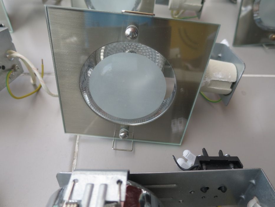 Conjunto de 18 Projetores downlights de encastrar quadrados 12cmx12cm