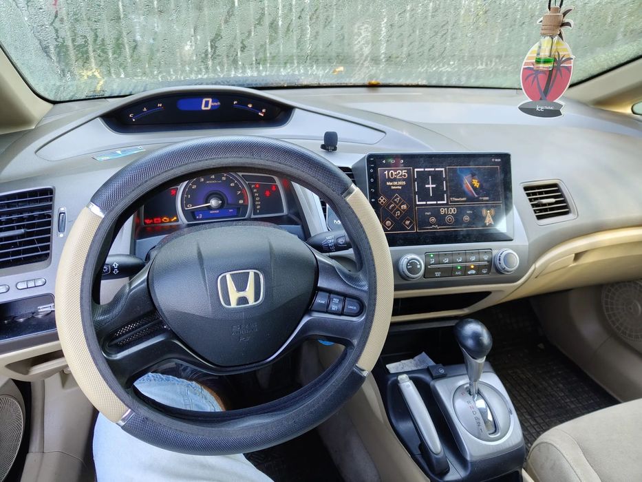 Honda Civic Civic 8 Właściciel 2kpl kół najbogatsze android i wnętrze okazja
