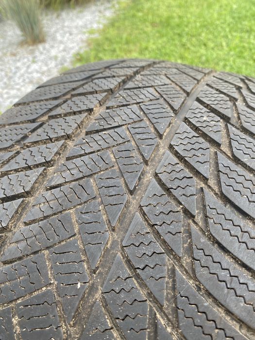 2 opony zimowe 275/45 R20 Bridgestone Blizzak LM 001 RSC 2021r