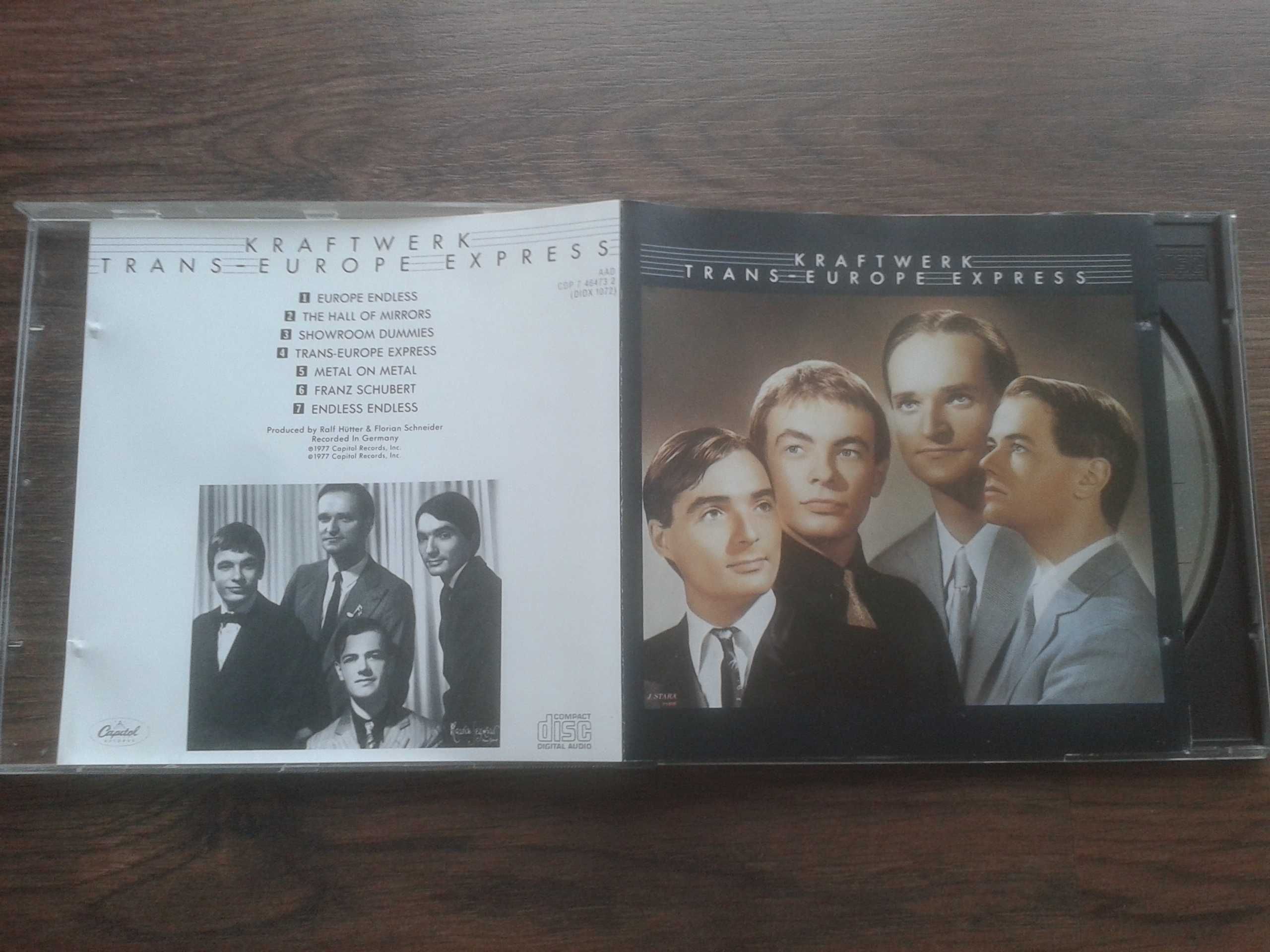 Kraftwerk: The Man Machine, Radio - Activity, Trans Europa Express