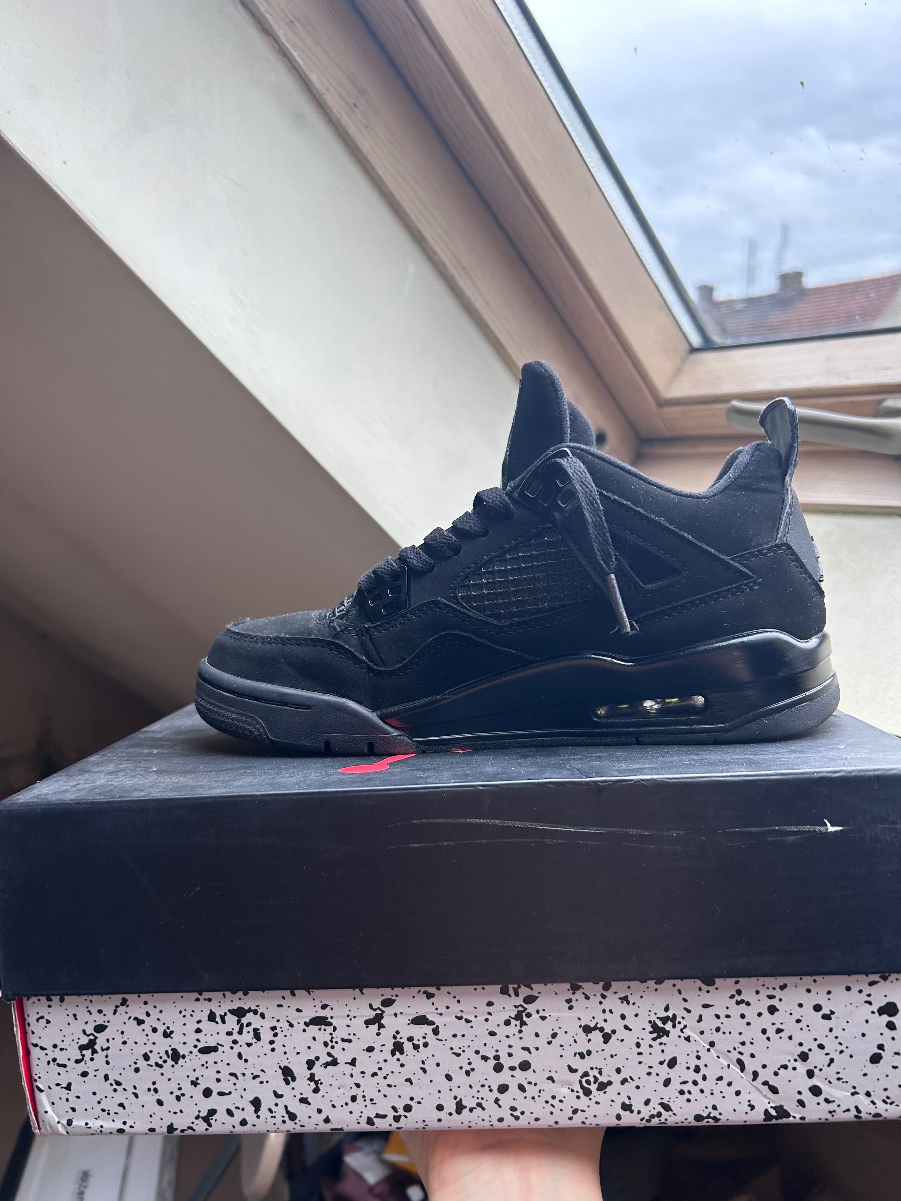 Jordan 4 Black cat gs