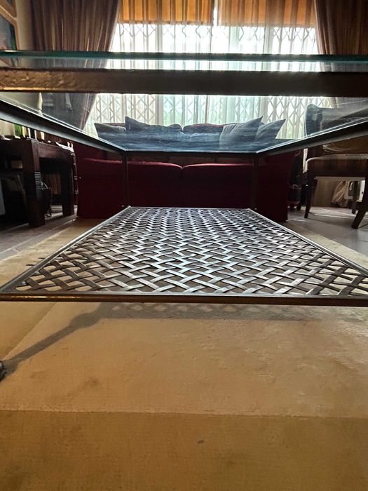 Mesa de Centro de Ferro e Vidro