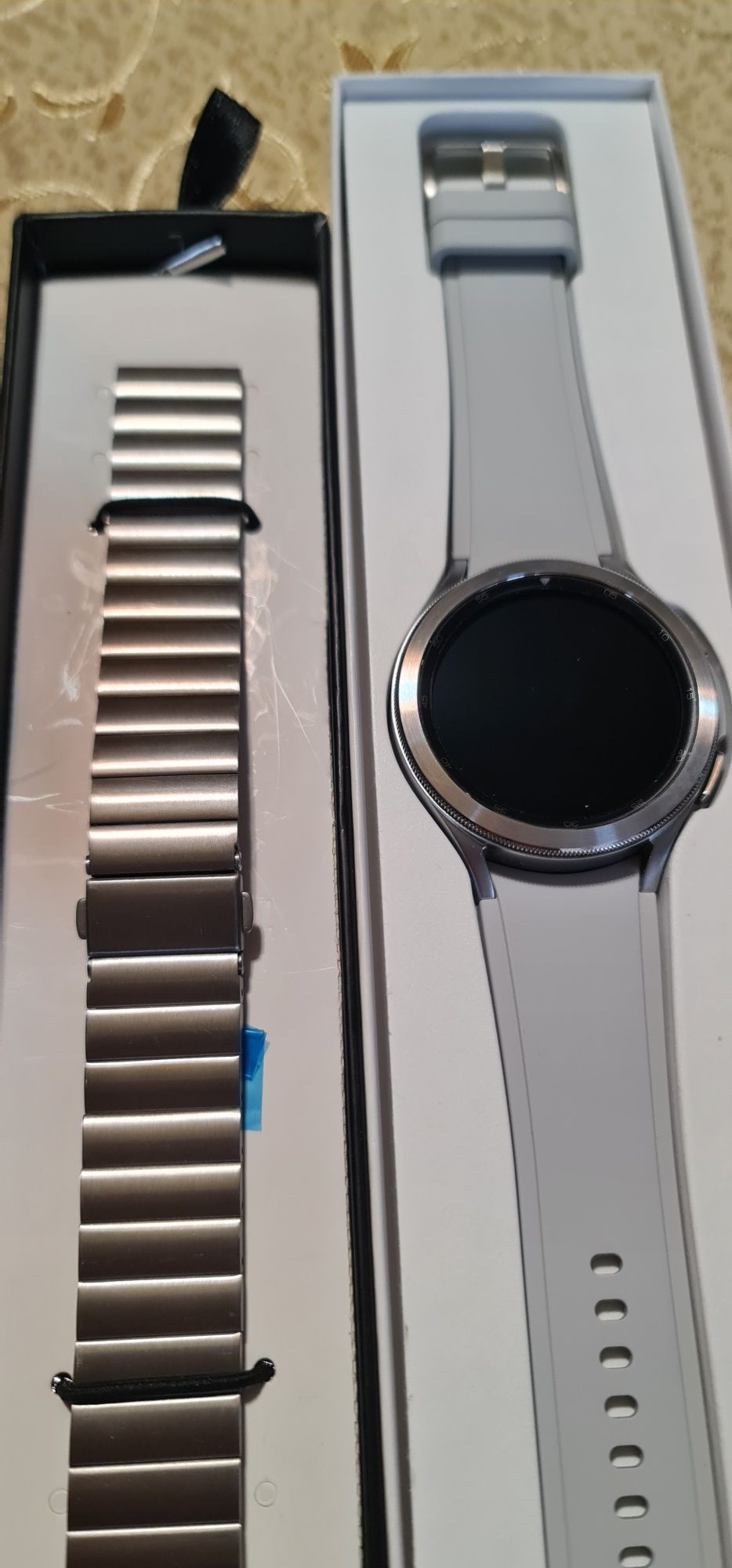 Galaxy Watch 4 Classic E-Sim  R895