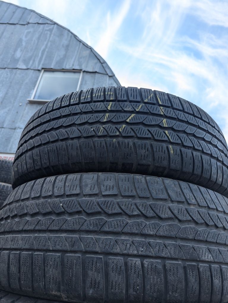 265/60R18 Continental