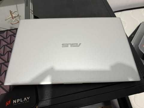 Asus F512D ( com marcas de uso)