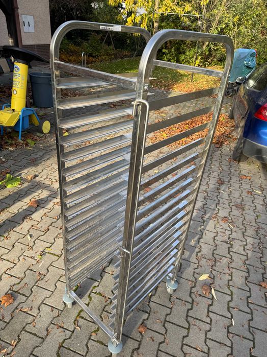 Wózek Gastro Taca na Blachy GN 16 Poziomów Royal Catering RCKW 16T-B.1