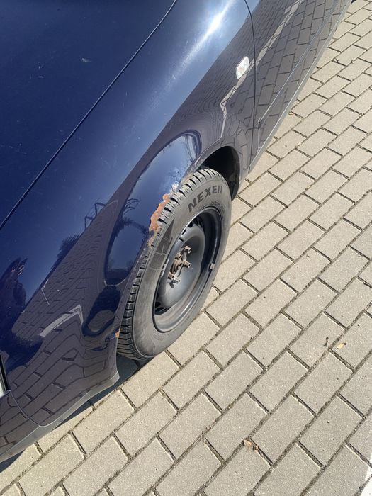 Audi A4 B6   1.6