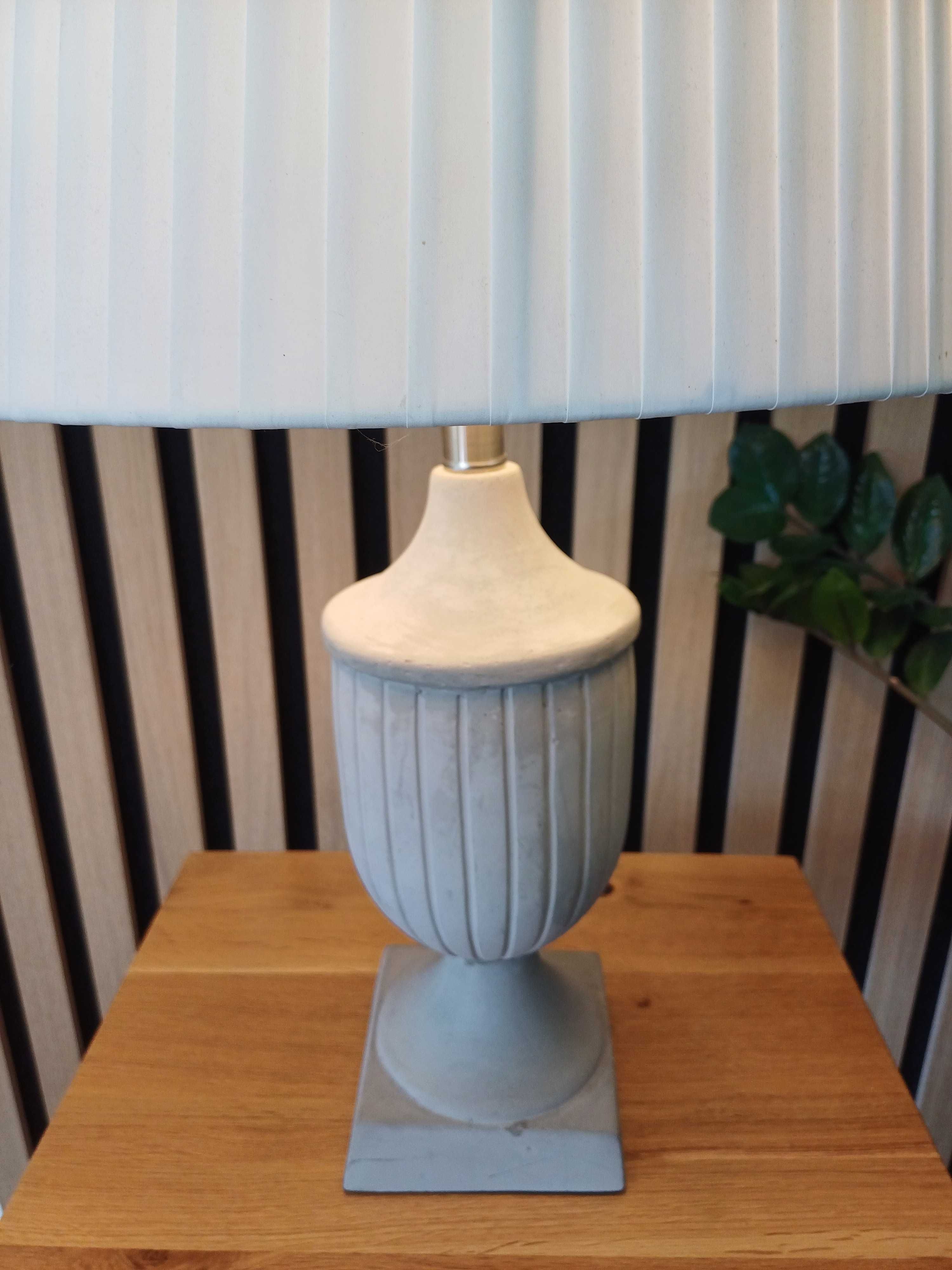 Stylowa lampa salon/sypialnia