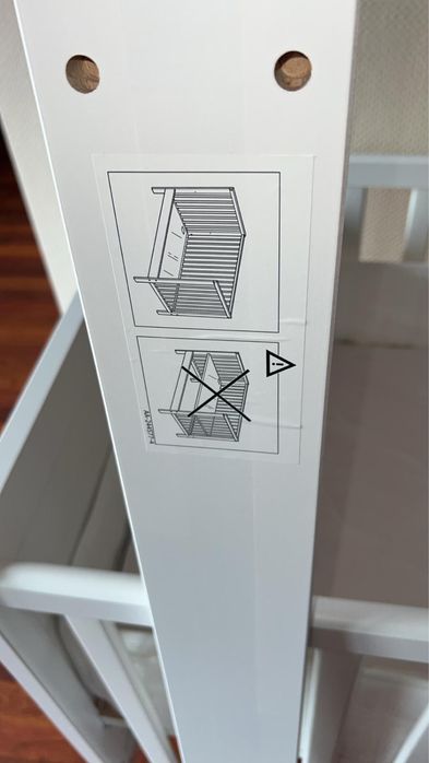 Lozeczko dzieciece z Ikea wraz z materacem i ochraniaczem