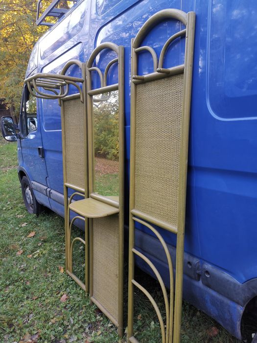 Garderobianka rattanowa lustro wieszak półka