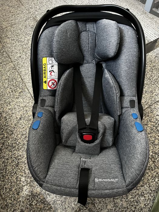 Avionaut pixel fotelik samochodowy, GRATIS dwa zestawy adapterów