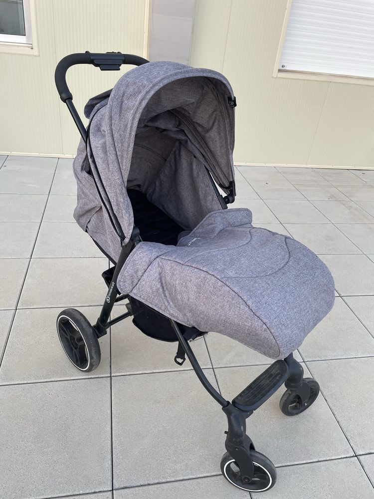 Carrinho de bébé/criança