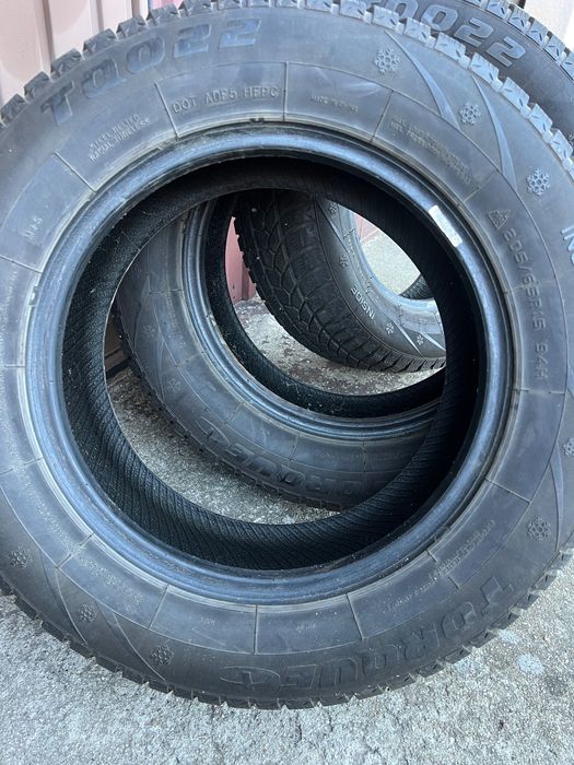 Opony zimowe 205/65R15