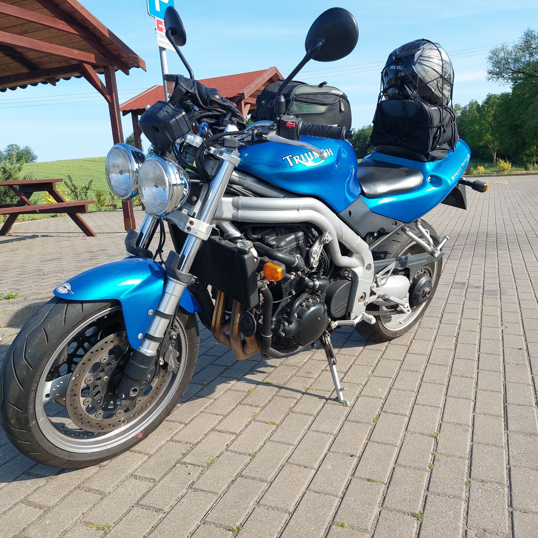 Triumph speed triple 955i 2003r