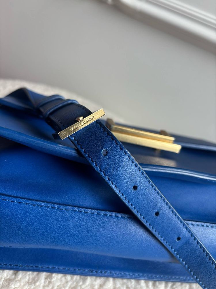 Yves Saint Laurent Blue Calfakin Leather Medium Lulu Bag
