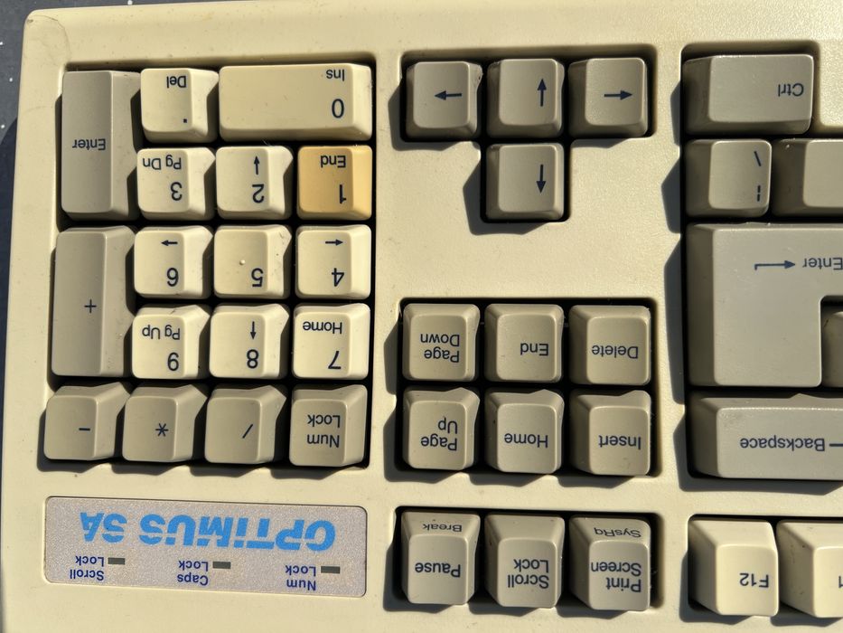 Klawiatura Optimus retro