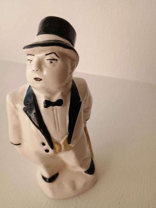 фіалковий набір, овальні блюда та солонки