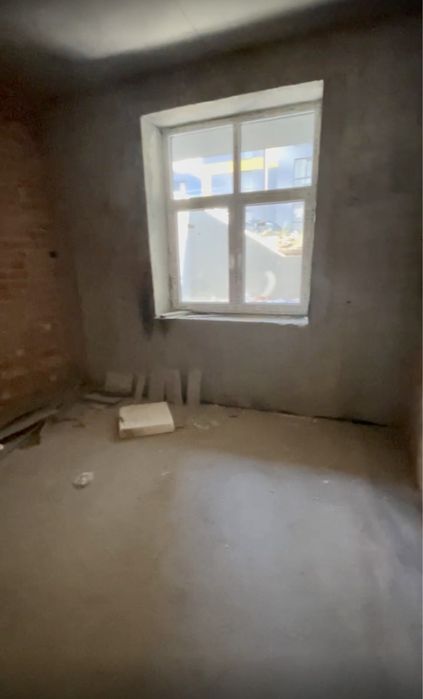 Продається 1 кімнатна квартира