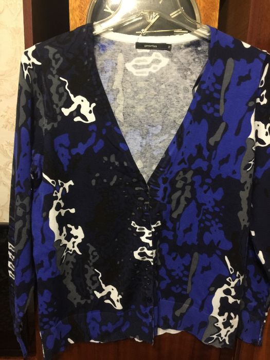 Продам женский джемпер кардиган кофту