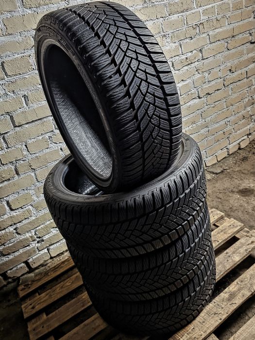 Зимові 225/40r18 Fulda |8.5mm |2024 |Germany |Стан нових |Преміум шини