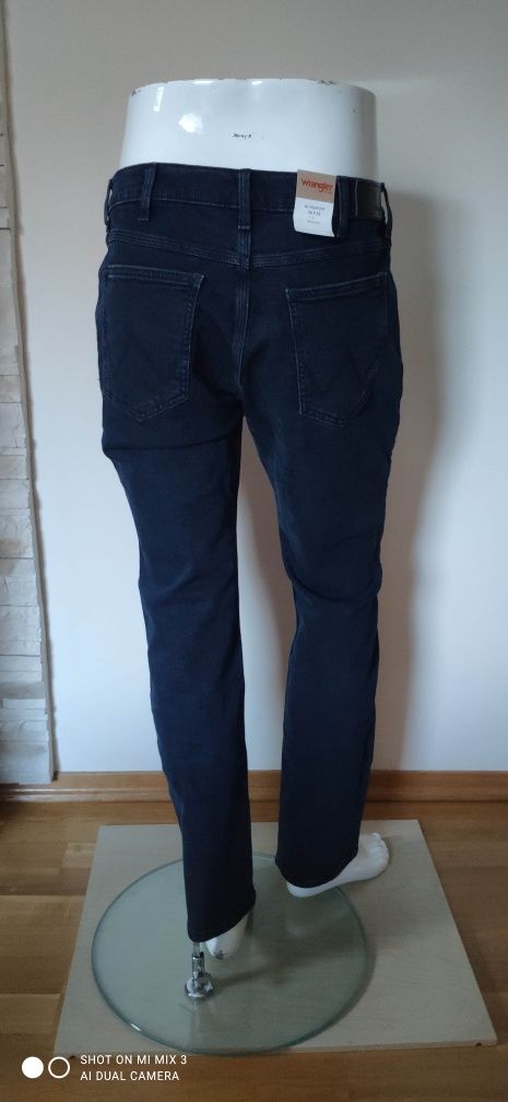 Wrangler Regular Blue Black męskie jeansy rozm 34/32 jak 35/32