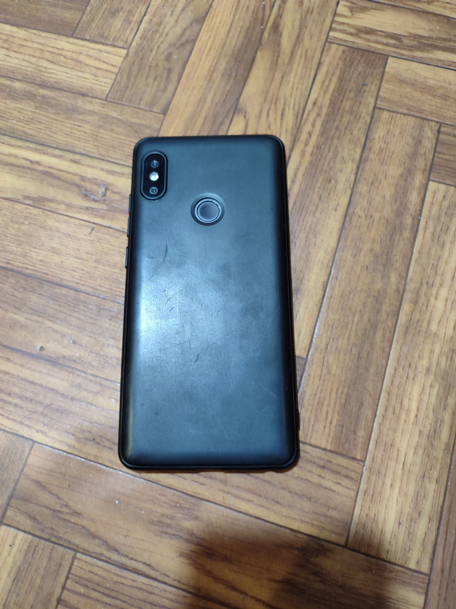 Xiaomi redmi note 5 (4/64)