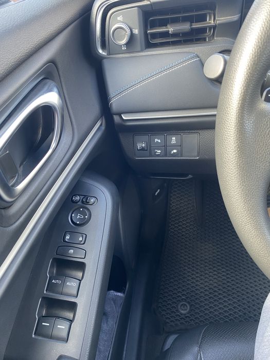 Honda e:NS1        .