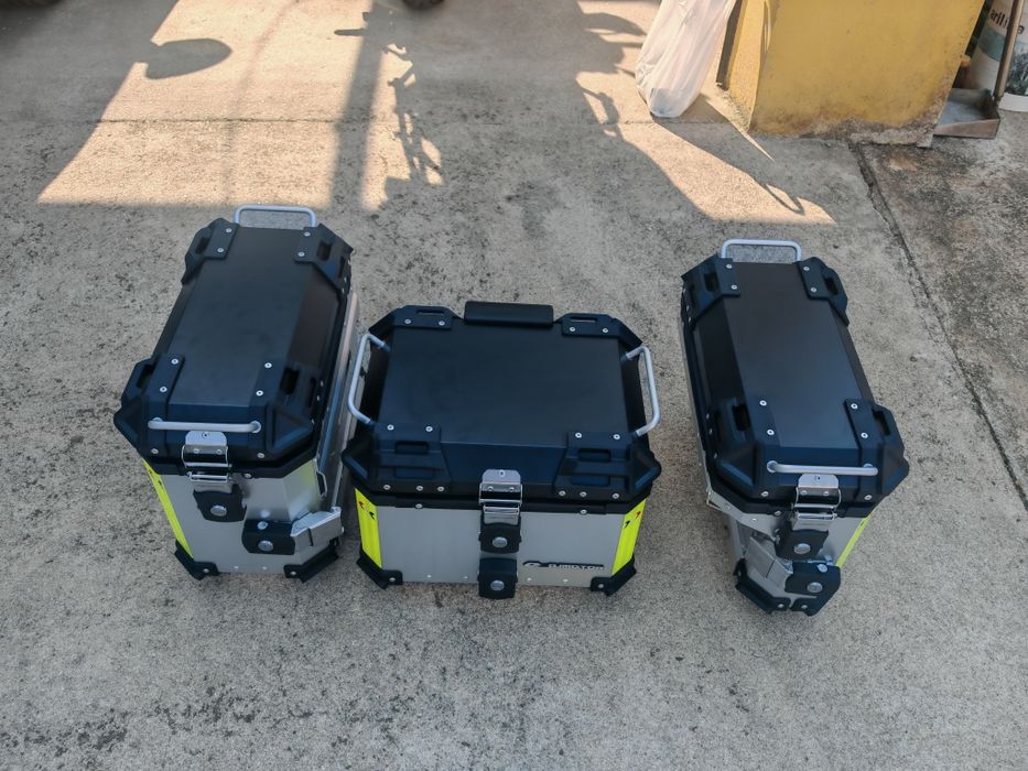 Conjunto malas+Suportes QJMOTOR