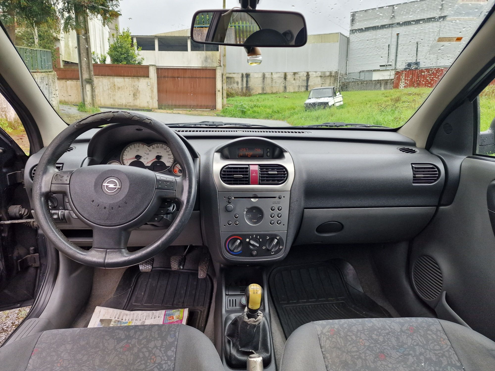 Opel corsa 1.2cc