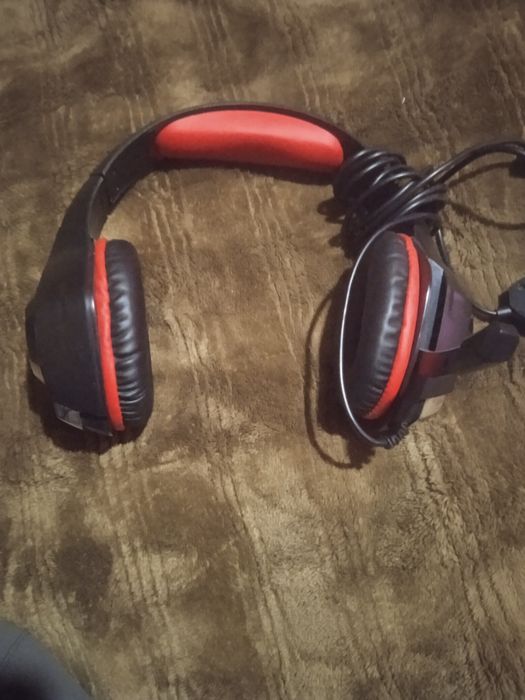 Продам обміняю гарні наушникі до ноутбука комп'ютера