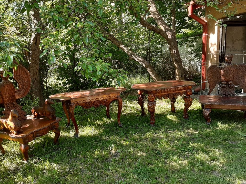 Meble nietypowe drewniane,ręcznie robione  dla domów albo restauracji