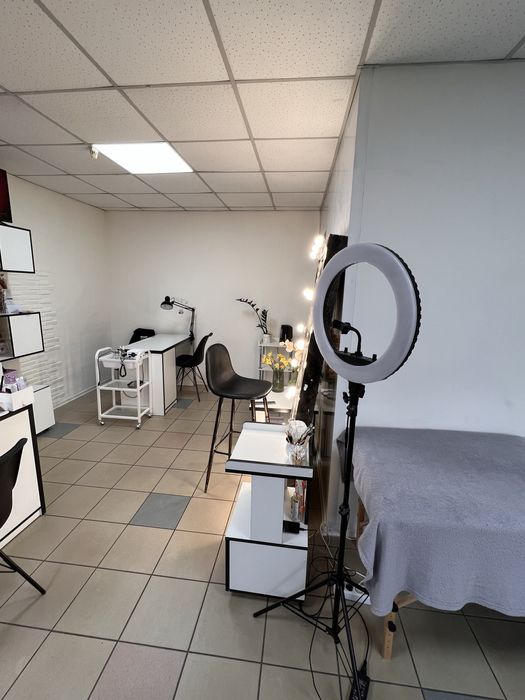 Оренда робочих місць у студії краси