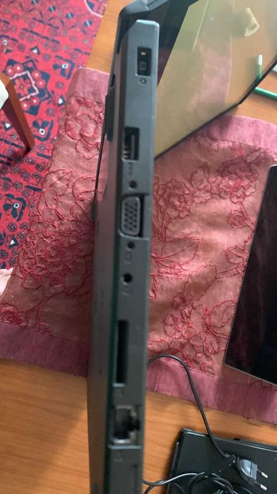 Lenovo W550S I7 5ª 16GB memória 500 Disco ecrã 3k