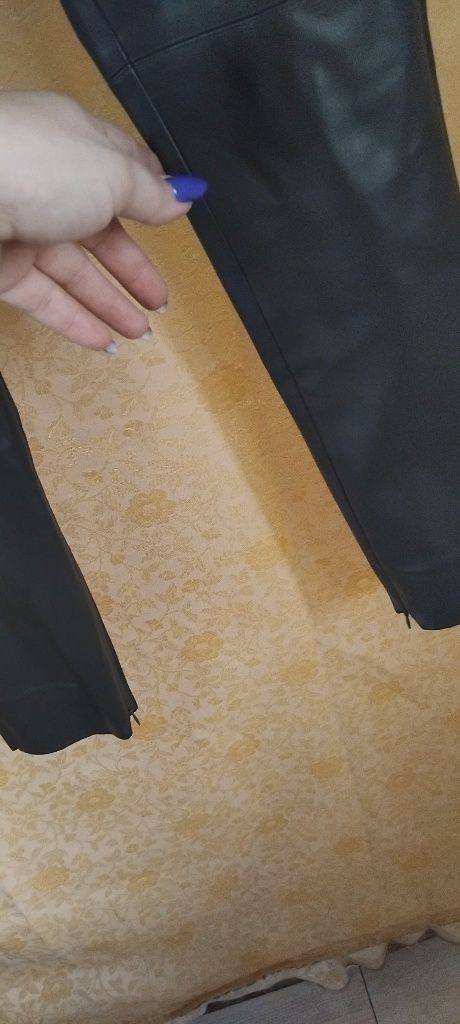 Spodnie ekoskóra Zara rozm. S