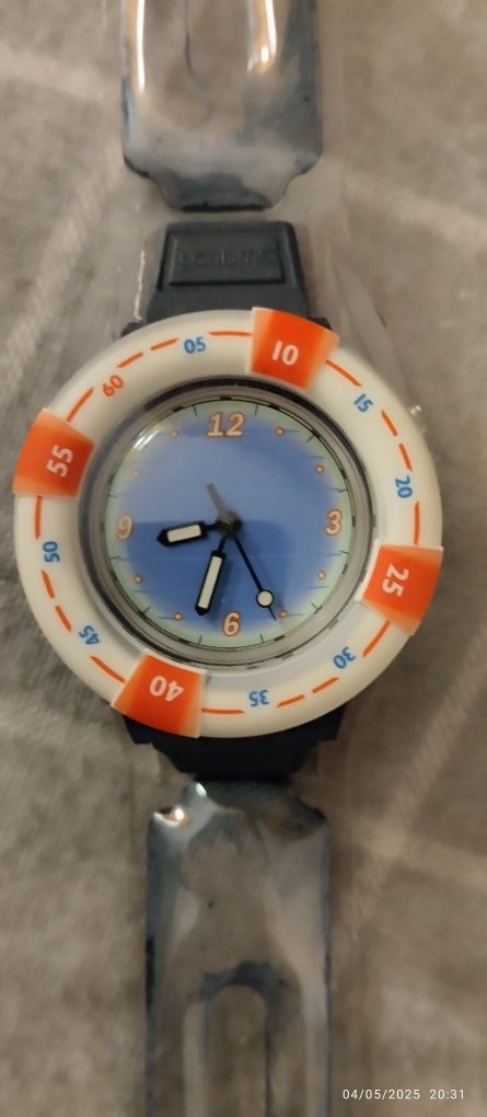 Relógio Swatch funcional