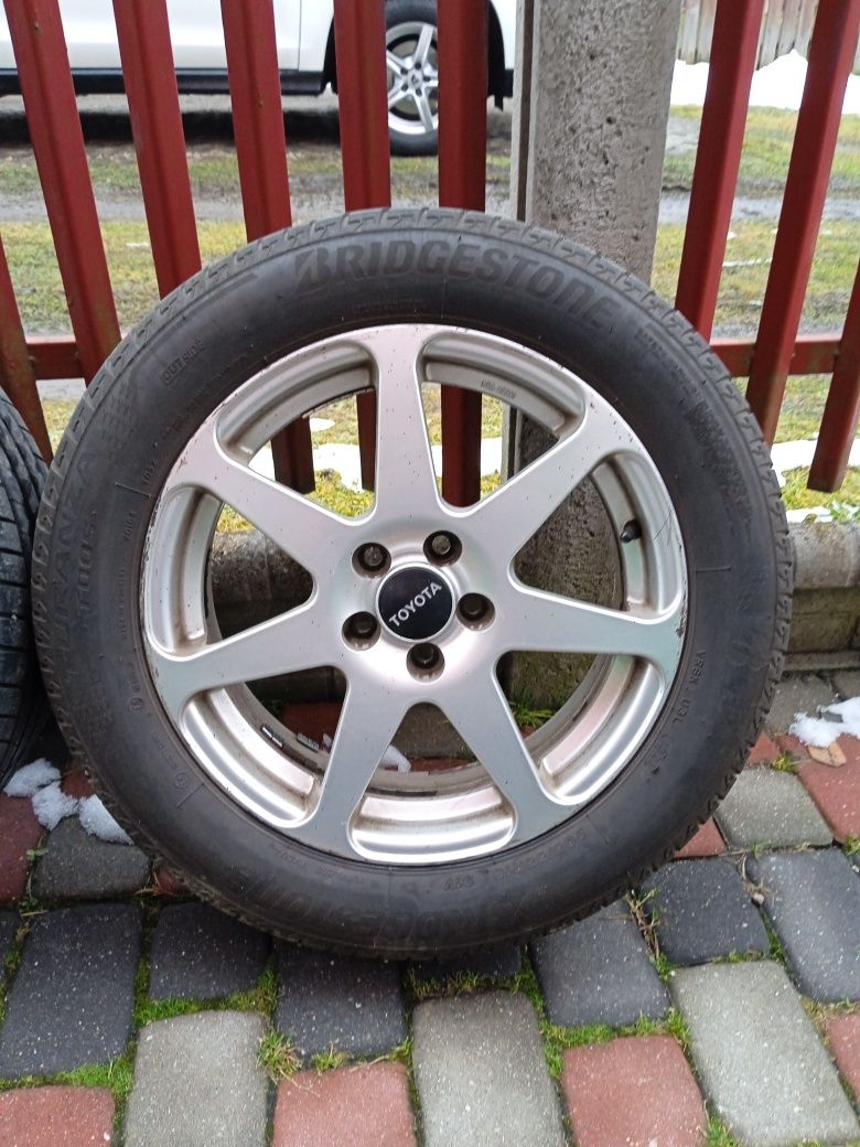 Komplet kòł. Alufelgi plus opony letnie205/55 R 16 2021 rok,