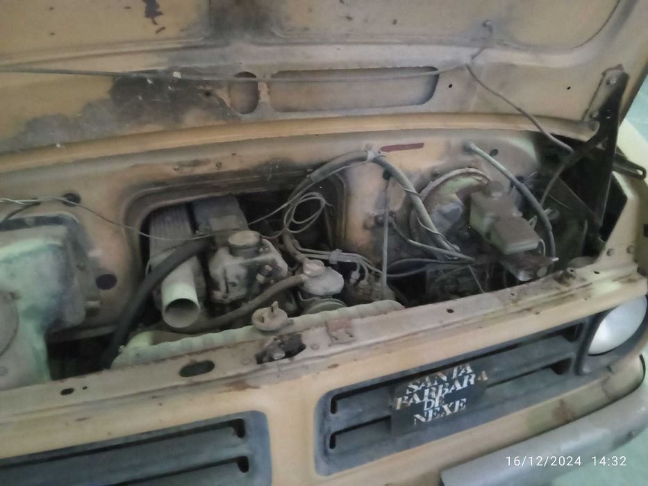 Bedford CF van 97G70 - ano 1979, para restauro, com documentos
