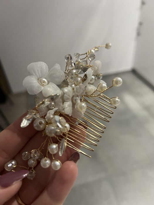 Ozdoba do włosów ślubna na grzebyku