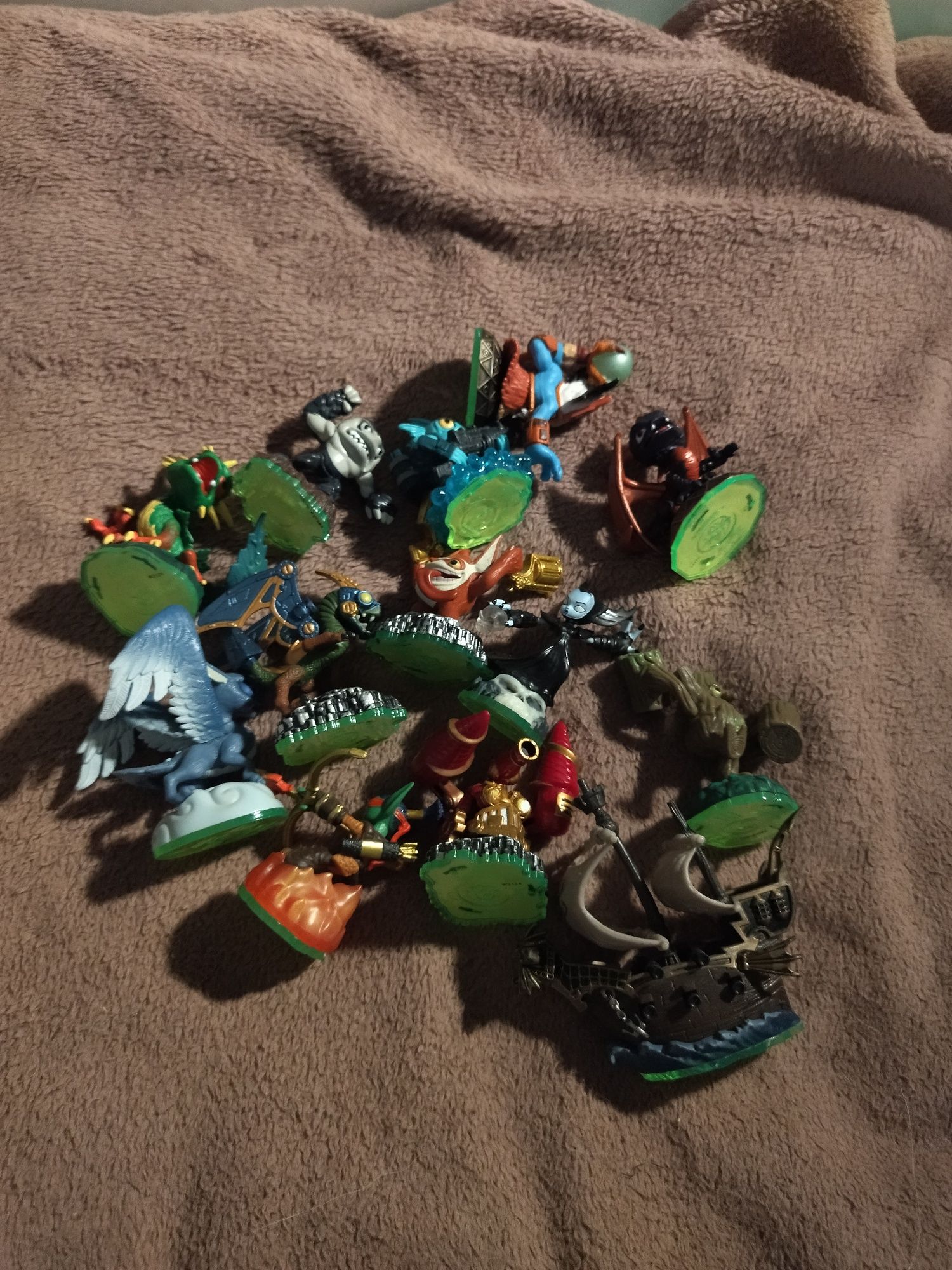 Skylanders gra 3d komputerowa figurki