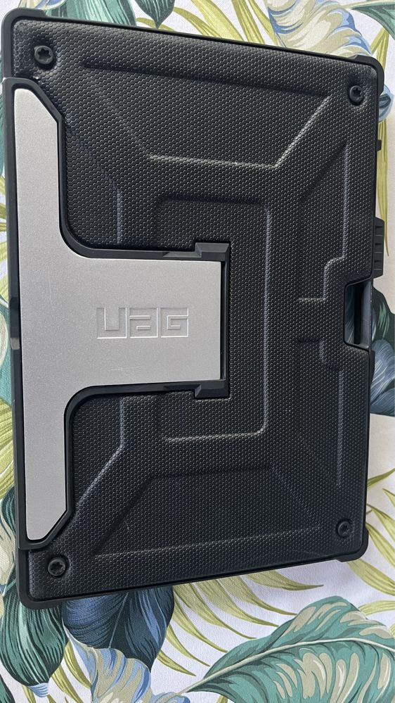 Etui UAG Hard Case do MS Surface 4/5/6/7