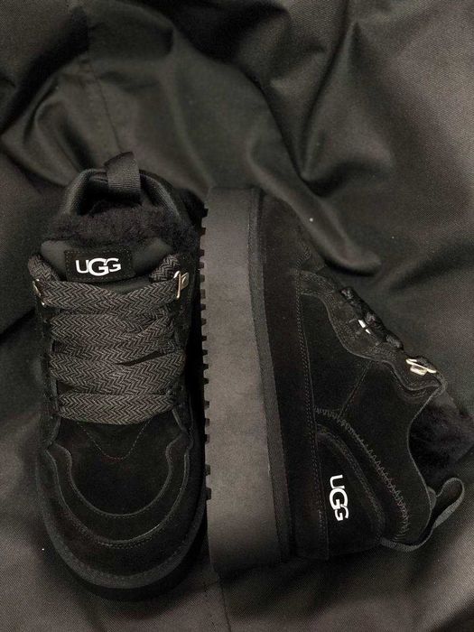 Женские зимние кроссовки на меху черные высокие кросовки UGG lowmel
