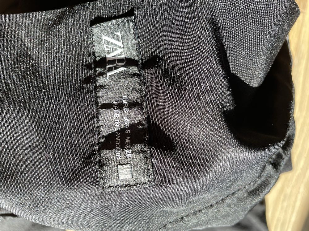 Czarne spodnie do kostek paperbag S Zara materiałowe