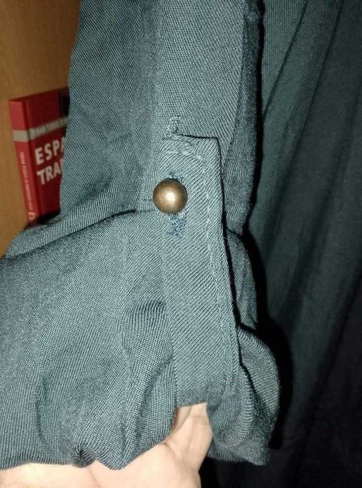 Blusa XL azul-petróleo nova!