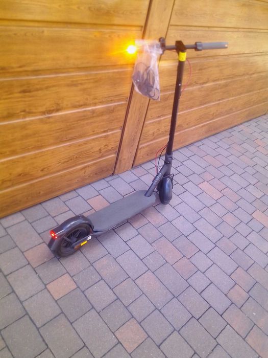 Nowa Hulajnoga xiaomi 4 z kierunkami