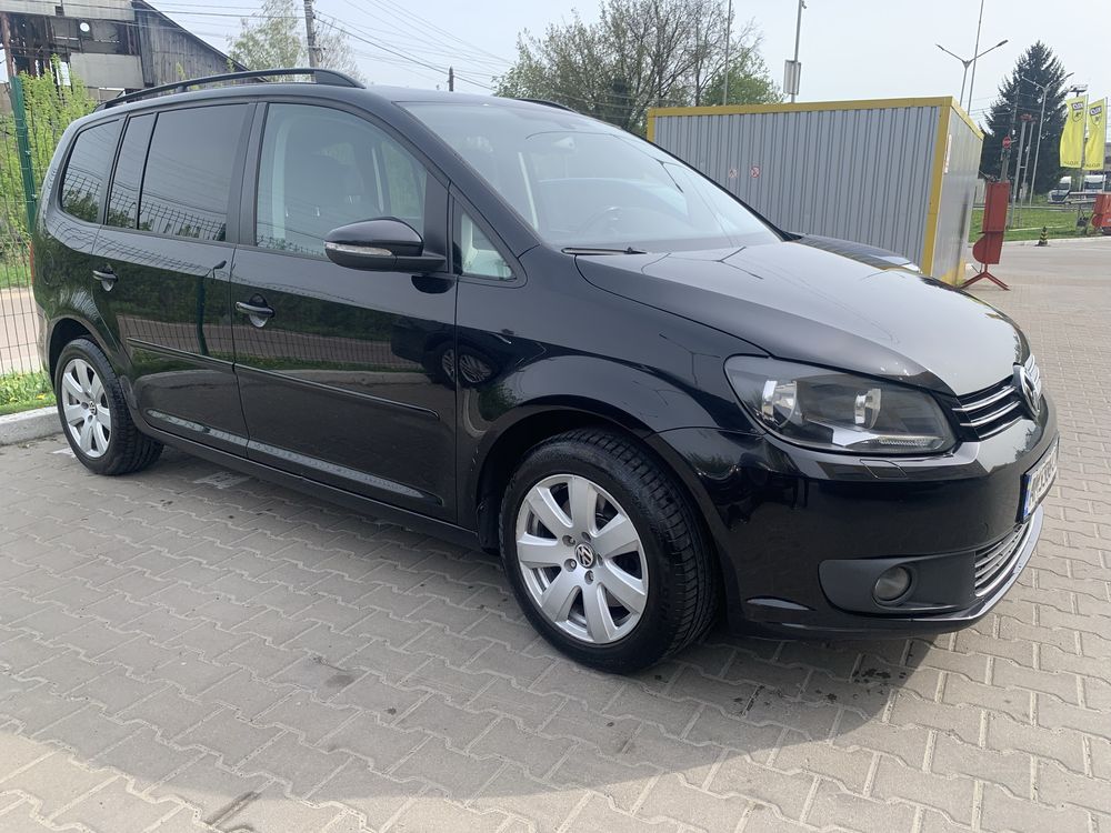 Volkswagen Touran 2013