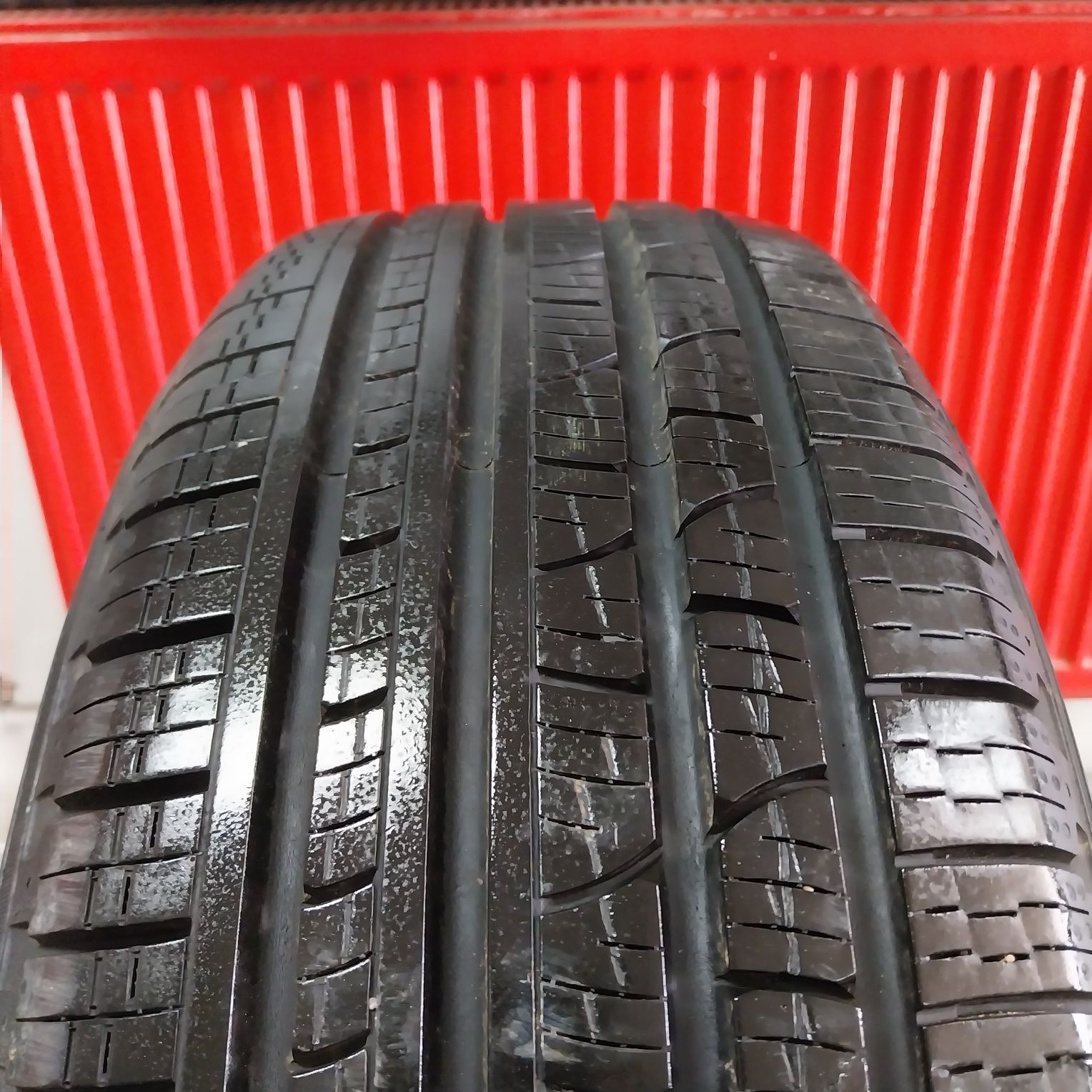 Opony Całoroczne Pirelli 215/65R17 99V