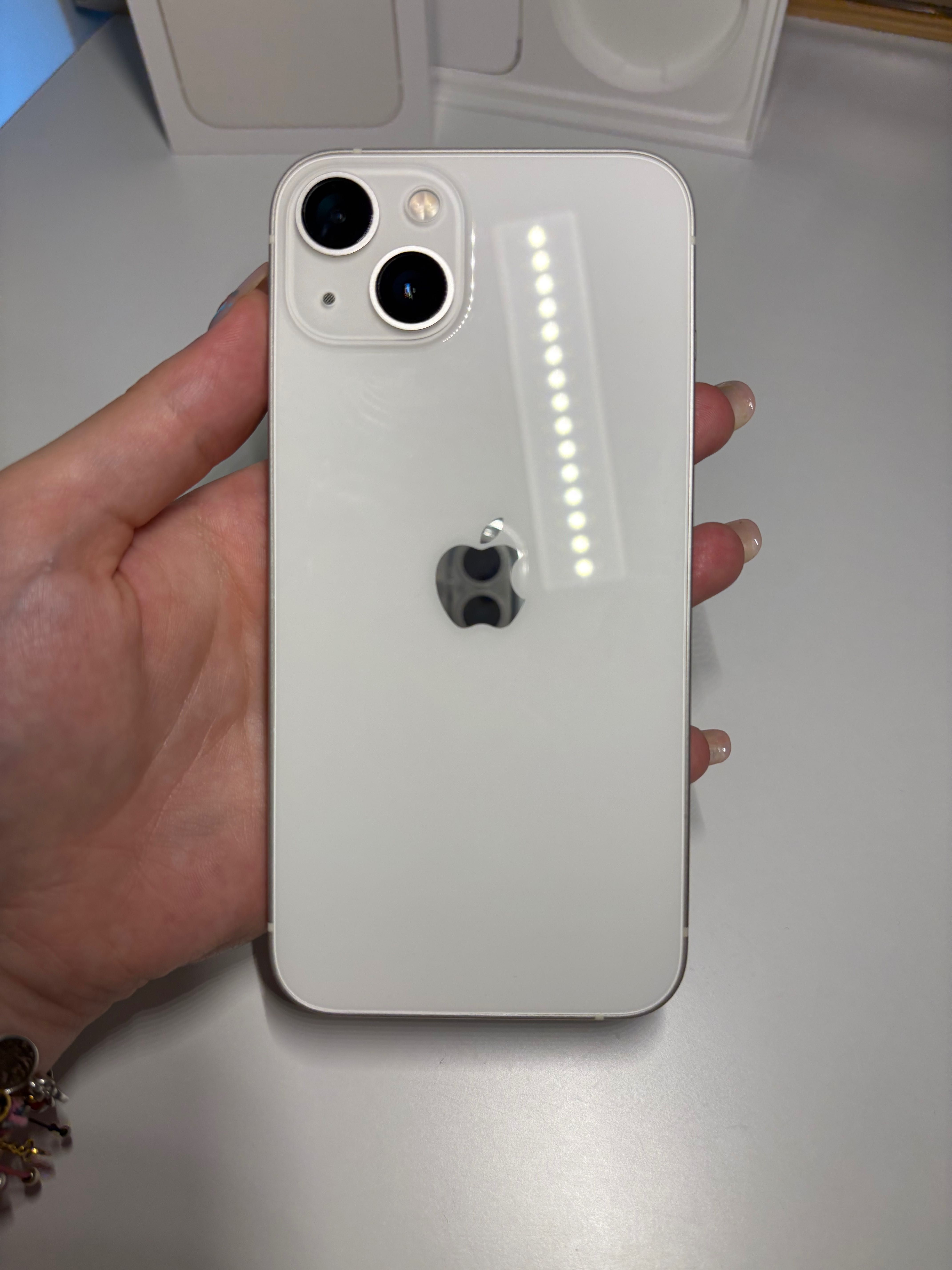 iPhone 13 w idealnym stanie+ szybka +case