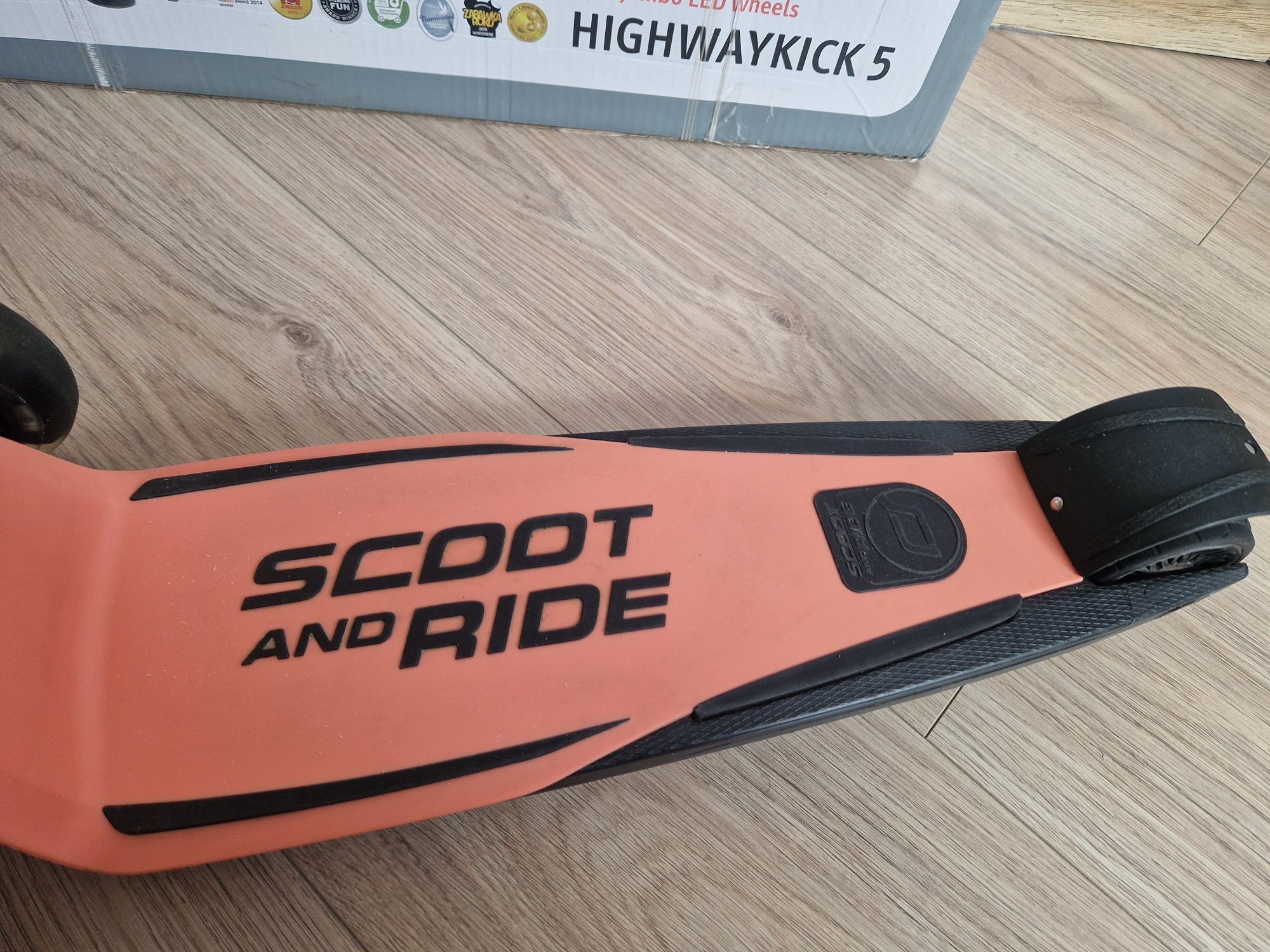 Hulajnoga Scoot and ride 5