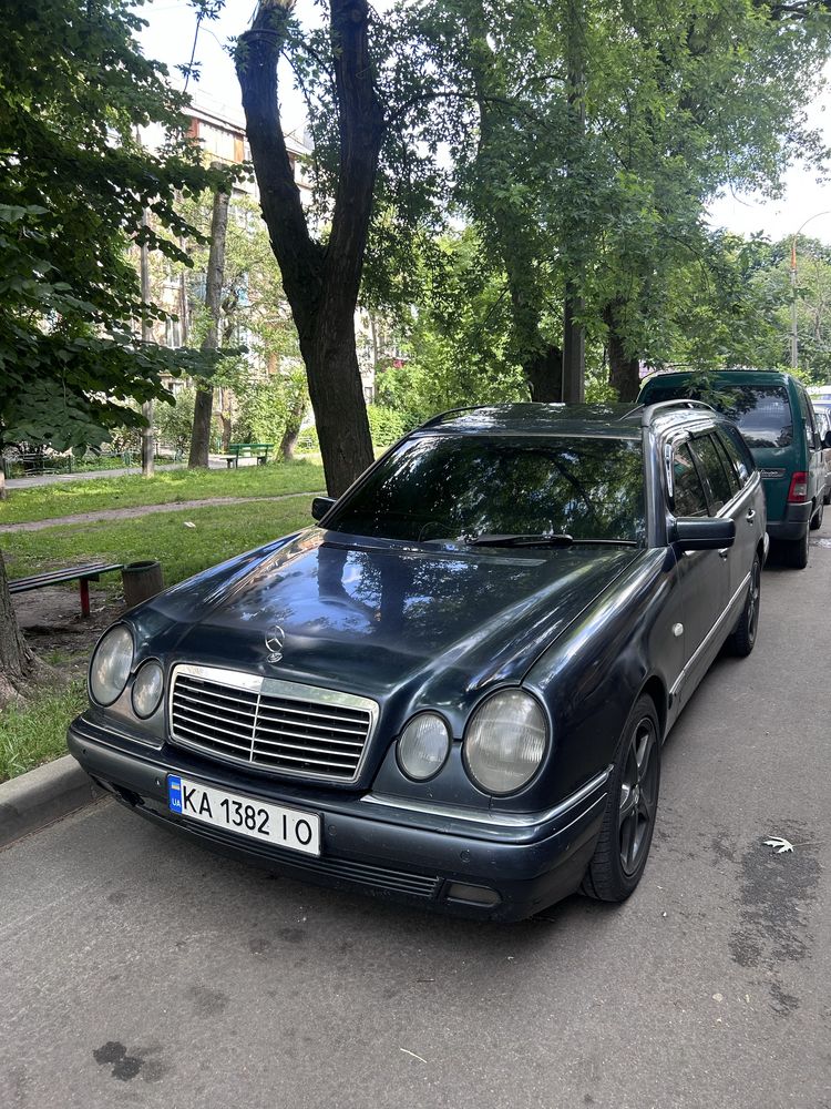 Продам mercedes e-class w210 ОМ606