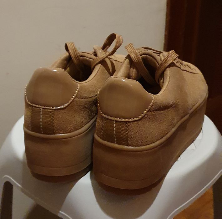 Sapatilhas Stradivarius 37